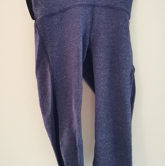 Lululemon Train Times Crop (17" ) - Picture 3 of 6